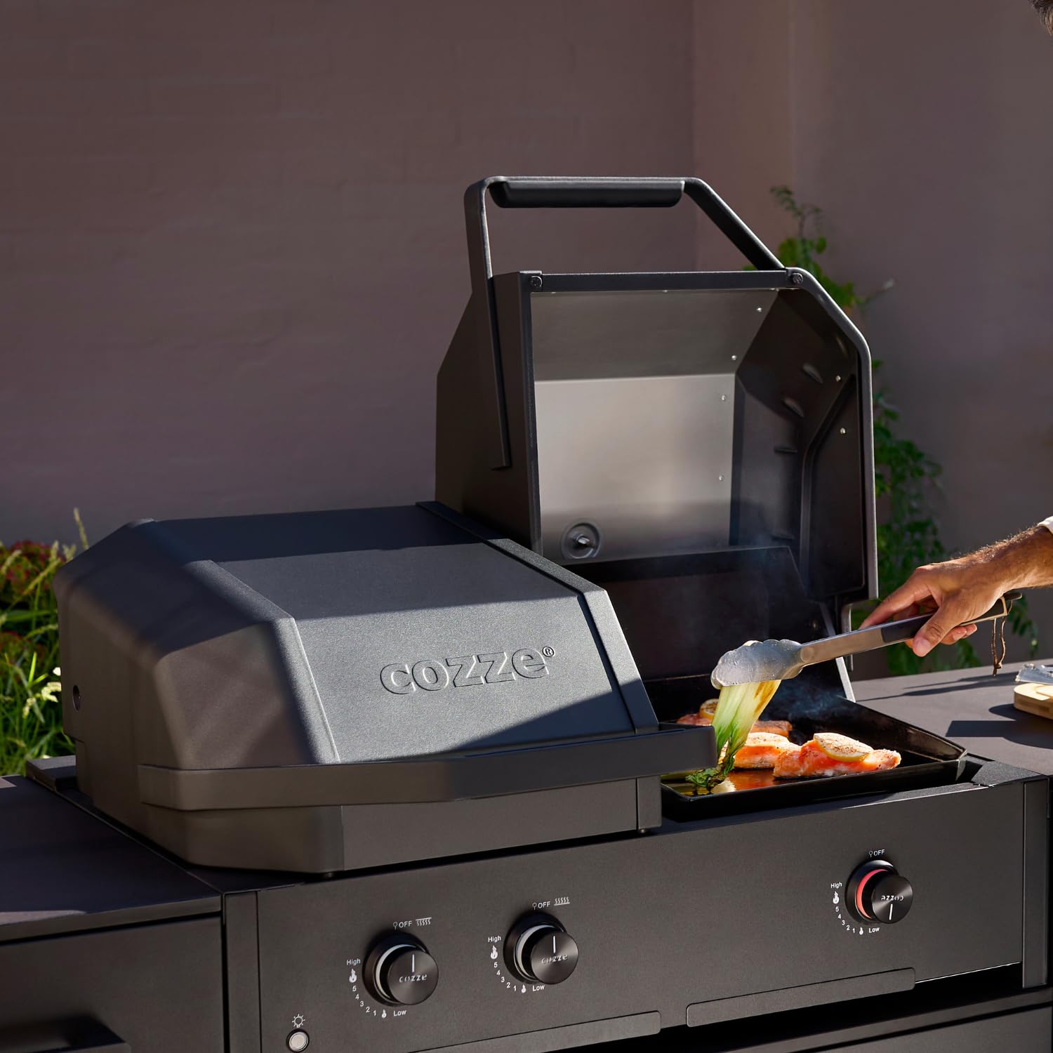 cozze-quattro-900-gasgrill-4-in-1-pizzaofen-plancha image 6